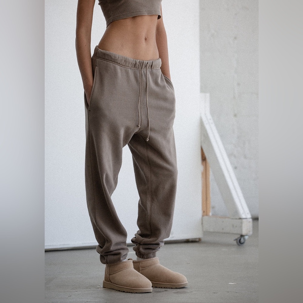 Elwood core sweatpants